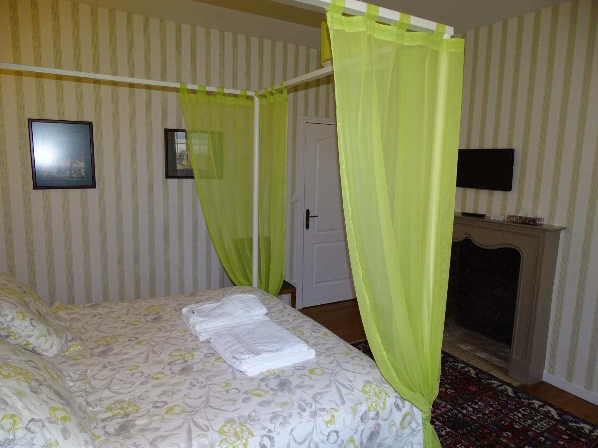 Manoir Saint Martin Bed & Breakfast Percy  Dış mekan fotoğraf